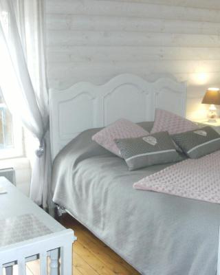 jolie chambre dans ancien corps de ferme