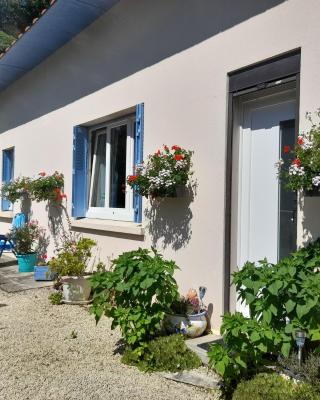 la petite maison bleue