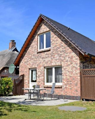 Ferienhaus mit Terrasse am Heideweg