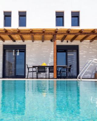 Cato Agro 4, Seafront Villa with Private Pool