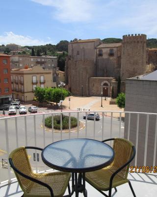 Hotel Apartaments Gesòria Porta Ferrada