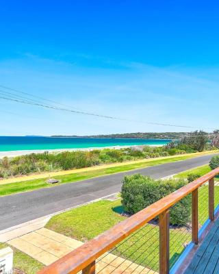 Summer Breeze by Experience Jervis Bay