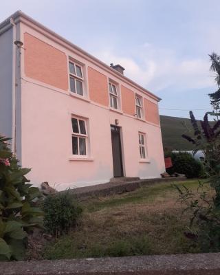 Gleann Loic Farmhouse