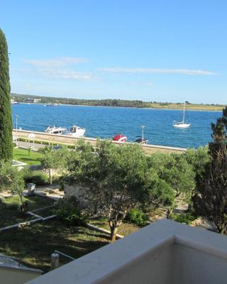 Guesthouse Punta Mira - Beachfront