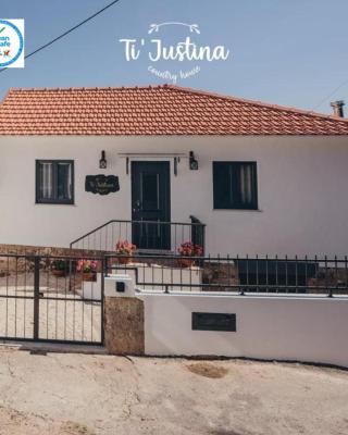 Ti`Justina Country House