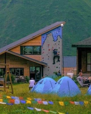 Zeta Camping