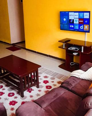 Essy's Furnished Homes Nakuru with pool & GYM