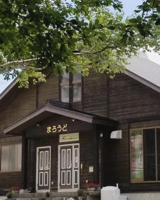 Guest house Maroudo