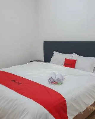 RedDoorz near Istana Plaza 3