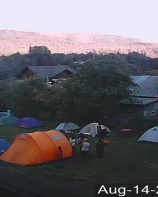 camping aviator, numai TEREN, campare pentru rulote autorulote PERSONALE, Campingul nu are rulote !!! Busteni