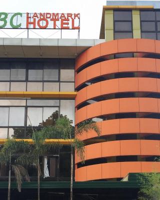 RedDoorz Plus @ ABC Landmark Hotel