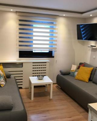 YelaYeti Apartments