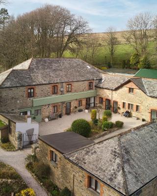 The Stable - The Cottages at Blackadon Farm
