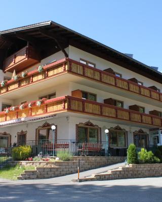 Hotel Garni Waldhof - Wohlfühlen am Lech