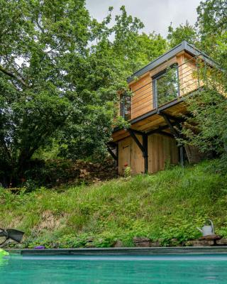 Le Moonloft insolite Tiny-House dans les arbres & 1 séance de sauna pour 2 avec vue panoramique