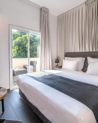 Dizengoff Avenue Boutique Hotel