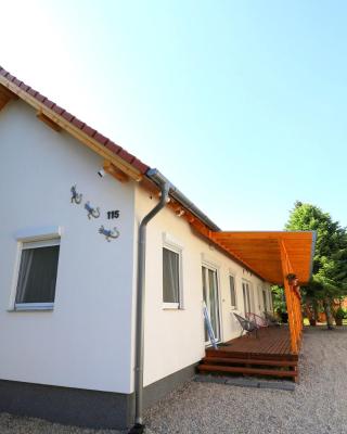 Friends & Family Apartmanok Velence