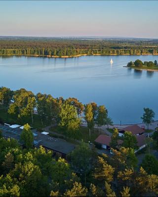 Seehotel am Tankumsee