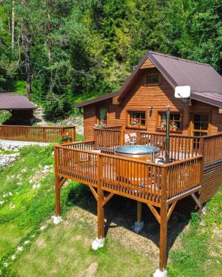 SOVIA WELLNESS CHATA s jacuzzi kaďou a saunou, Čingov