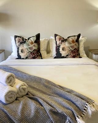 Tidor Garden Cottage