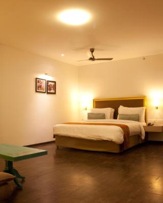 Hotel Sabareesh Park