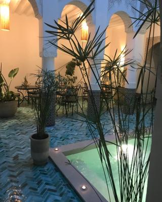 Riad Dollar Des Sables & Spa