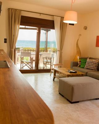 Horizonte Seafront Suites