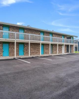 Rodeway Inn at Somers Cove Marina