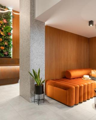 11 Enteka Acropolis Suites
