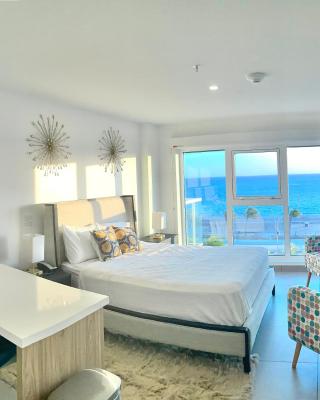 Ocean View Condo overlooking the Caribbean Sea