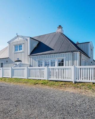 6 person holiday home in Ringkøbing-By Traum