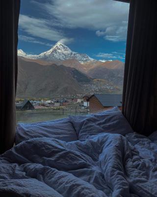 Kazbegi Twins