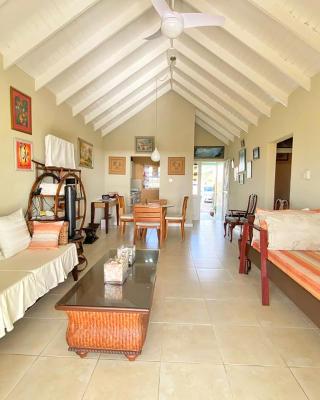 The Gem is located a few minutes walk to the gorgeous Bottom Bay Beach