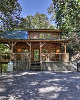 Cabin with Hot Tub and Deck, 3 Mi to Pigeon Forge