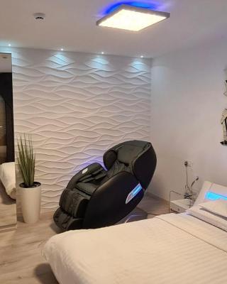 Apartment Wave -Luxury massage chair-Infrared Sauna, Parking with video surveillance, Entry with PIN 0 - 24h, FREE CANCELLATION UNTIL 2 PM ON THE LAST DAY OF CHECK IN