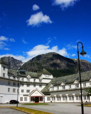 Vøringfoss Hotel