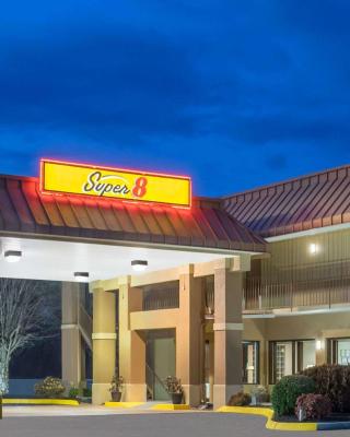 Super 8 by Wyndham Knoxville North/Powell