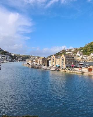 Cosy Bake Cottage, Great Location in Looe, Cornwall