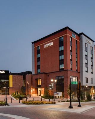 Staybridge Suites - Iowa City - Coralville, an IHG Hotel