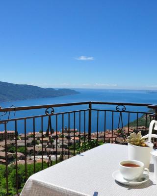 Stella del Garda 1 con balcone