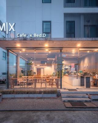Mix cafe x Bed D