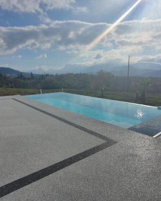 Studio indépendant vue magnifique et au calme