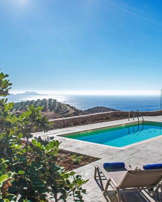 Tranquil sea view villa with private pool, just 2km from the beach!