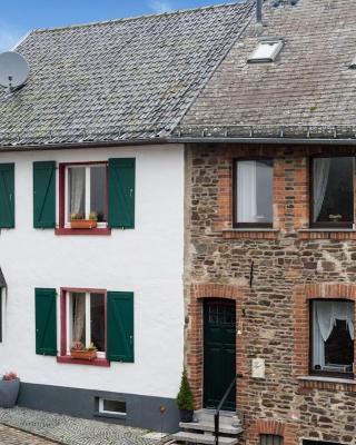 Apartment in Reifferscheid with Forest Trails