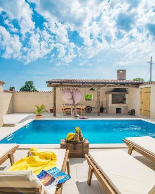 Holiday house Eleonora