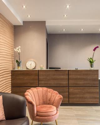MZ HOTEL
