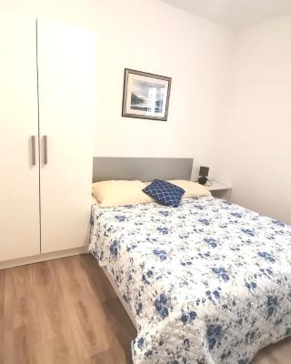 Top 10-1 bedroom apt/terrace