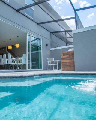 Modern Four Bedrooms Townhouse Retreat Close to Disney and Outlets at Le Reve Resort (214821)