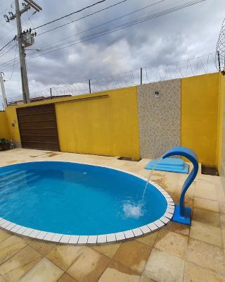 Casa mobiliada com piscina para aluguel por diárias em Martins-RN