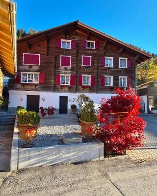 Chesa Prema Bed & Breakfast - Restaurant